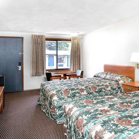 Knights Inn Pittston Exterior foto